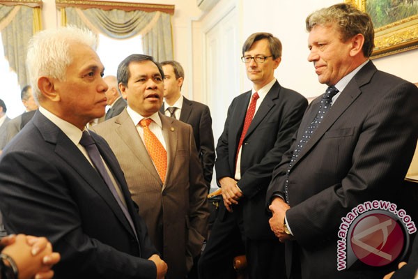 Indonesia-Russia joint commission meets in Moscow Indonesia-Russia joint commission meets in Moscow