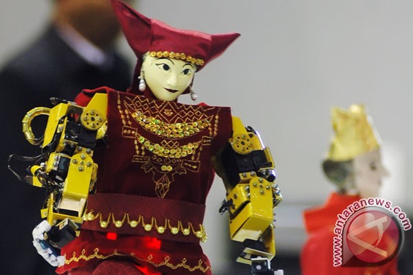 72 tim bersaing dalam Kontes Robot Indonesia 2014