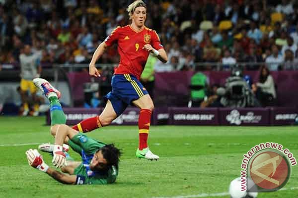 La Furia Roja mendekati juara La Furia Roja mendekati juara
