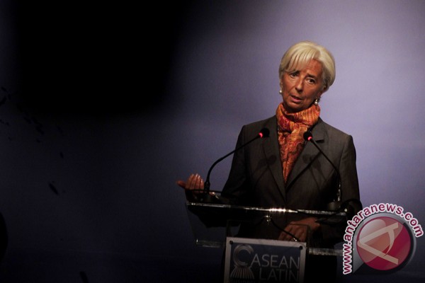 Direktur IMF akan kunjungi Mesir Direktur IMF akan kunjungi Mesir