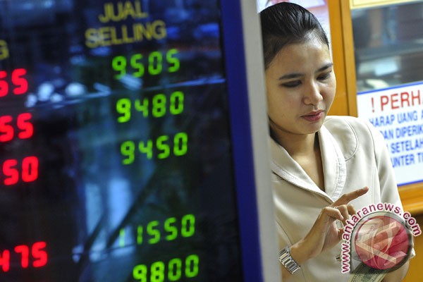 Rupiah sore melemah sembilan poin Rupiah sore melemah sembilan poin