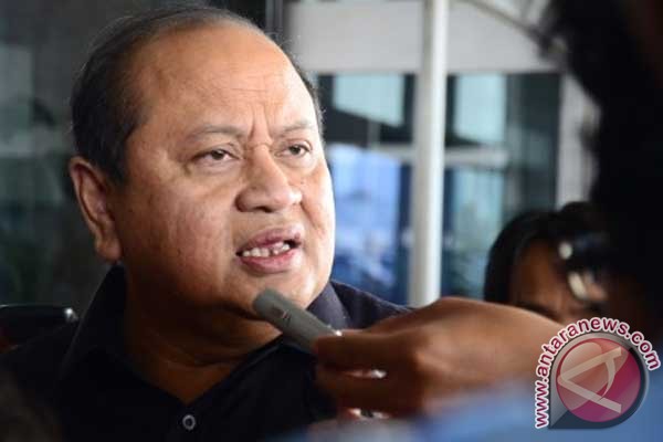 KPK cekal tiga orang terkait korupsi PLTU Tarakan KPK cekal tiga orang terkait korupsi PLTU Tarakan