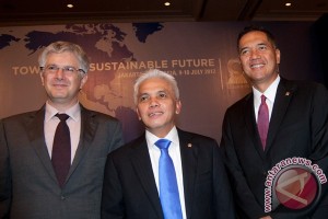 Hatta bangga Indonesia bisa berbagi lewat IMF Hatta bangga Indonesia bisa berbagi lewat IMF