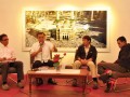 Anggota Dewan Pengawas Kantor Berita Antara, Asro Kamal Rokan (kedua kiri) bersama dua fotografer Antarafoto, Saptono Soemardjo (kedua kanan), Prasetyo Utomo (kanan) serta moderator Zarqoni Maksum (kiri) saat temu wicara "Reliji Dalam Imaji" di Galeri Foto Jurnalistik Antara, Pasar Baru, Jakarta, Jumat (10/8). Acara tersebut merupakan salah satu rangkaian acara pameran dan peluncuran buku "Makkah Photographic Diary" karya kedua fotografer Antarafoto yang berlangsung dari 3 Agustus hingga 10 September mendatang. (ANTARA/Dian Dwi Saputra)
