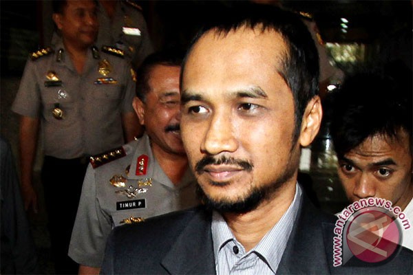 Abraham dan Sutarman buka puasa semeja Abraham dan Sutarman buka puasa semeja