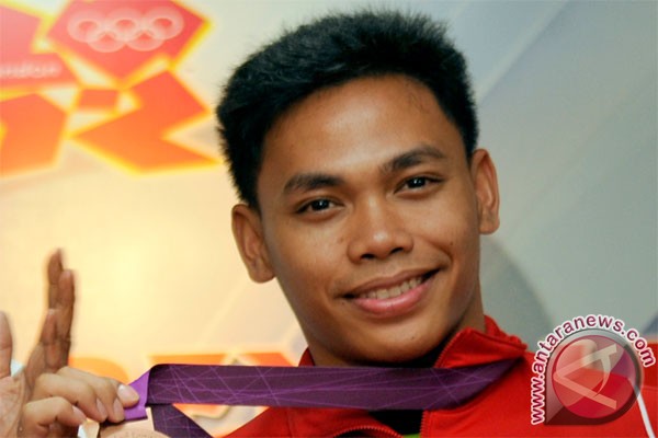 Eko Yuli raih perunggu angkat besi Asian Games Incheon - 20120807EKOYULIANTOIRAWAN1