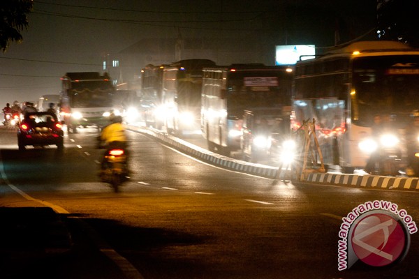Jalan utama-alternatif siap untuk arus Lebaran Jalan utama-alternatif siap untuk arus Lebaran