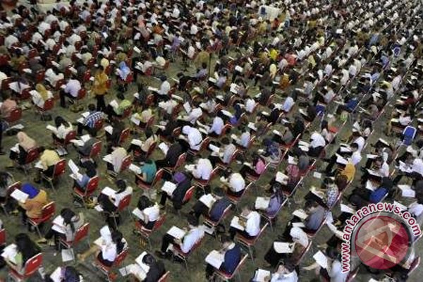 Kemenpan sosialisasikan formasi CPNS 2013 Kemenpan sosialisasikan formasi CPNS 2013