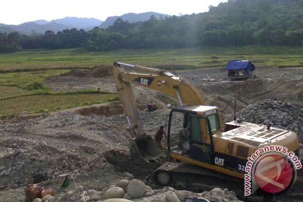 Walhi: usaha tambang gerogoti lahan pangan Sumbar Walhi: usaha tambang gerogoti lahan pangan Sumbar