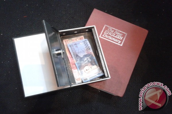 ada brankas berbentuk buku di jakarta show antara news ada brankas berbentuk buku di jakarta show antara news