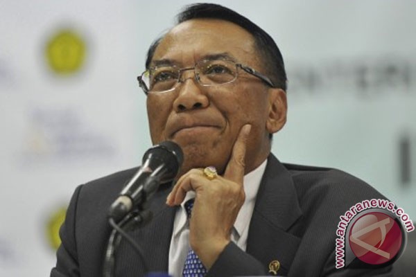 Tidak ada rencana kenaikan harga BBM 2013 Tidak ada rencana kenaikan harga BBM 2013