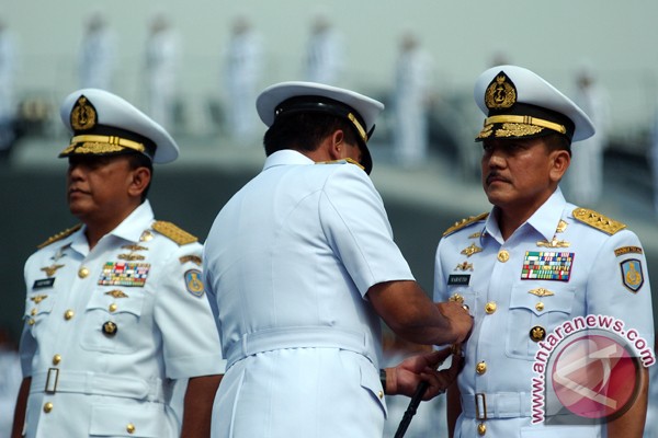 Tiga armada TNI AL tunggu revisi Peraturan Presiden Tiga armada TNI AL tunggu revisi Peraturan Presiden