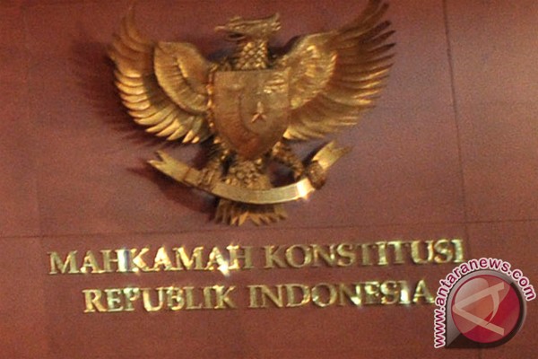Pemerintah tegaskan pertahankan ketentuan hak pilih TNI