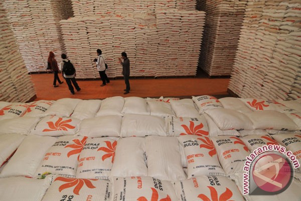 Bulog tegaskan distribusi raskin tak terkait Pilkada Jabar Bulog tegaskan distribusi raskin tak terkait Pilkada Jabar