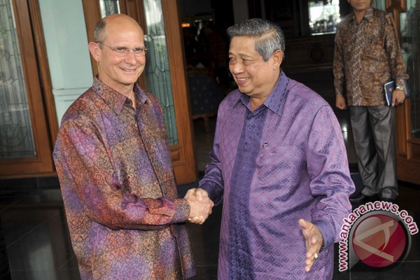 Presiden terima pemimpin gereja advent sedunia Presiden terima pemimpin gereja advent sedunia