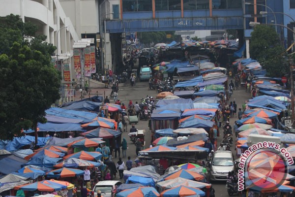 Rencana relokasi PKL di Tanah Abang dinilai tepat Rencana relokasi PKL di Tanah Abang dinilai tepat