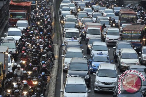 20130326kemacetan-ibukota1.jpg