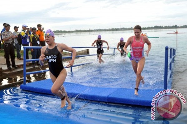 Tiga peserta putri ramaikan Hardikal Triathlon di Surabaya Tiga peserta putri ramaikan Hardikal Triathlon di Surabaya