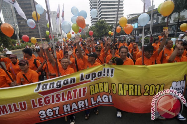 Urgensi pemilih berkualitas dalam pemilu 2014 Urgensi pemilih berkualitas dalam pemilu 2014