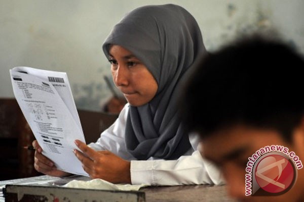 30 persen naskah UN di-foto copy 30 persen naskah UN di-foto copy