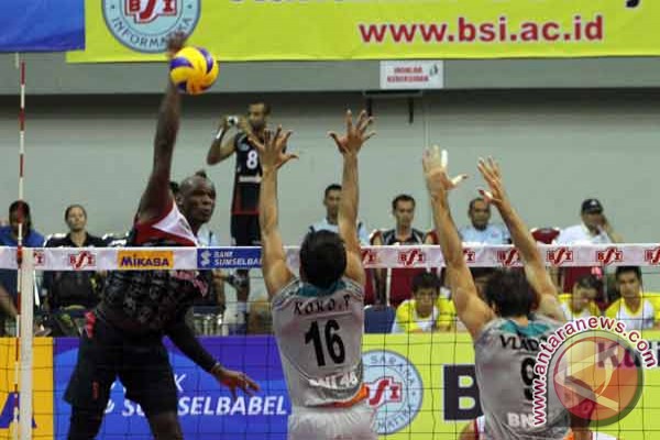 Tim putra Bank Sumsel juarai Proliga 2013 Tim putra Bank Sumsel juarai Proliga 2013