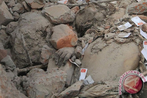 Korban jiwa tragedi Bangladesh 352 Korban jiwa tragedi Bangladesh 352