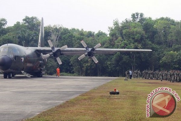 C-130 Hercules TNI AU mulai semai hujan buatan