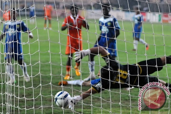 Barito imbangi Persib Bandung 2-2 Barito imbangi Persib Bandung 2-2
