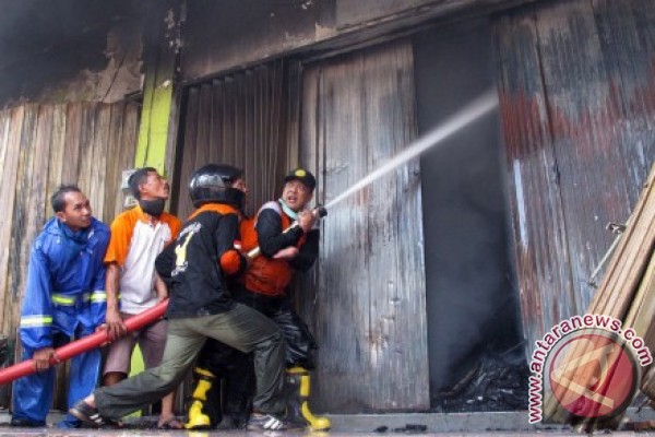 Pasar Baledono Purworejo terbakar Pasar Baledono Purworejo terbakar