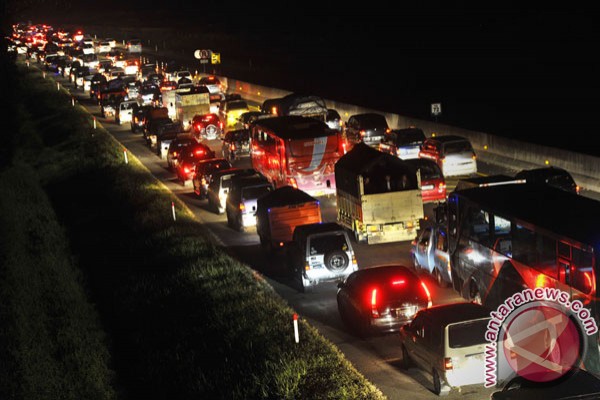 Parah, Rawamangun - Cikarang 10 jam lebih Parah, Rawamangun - Cikarang 10 jam lebih