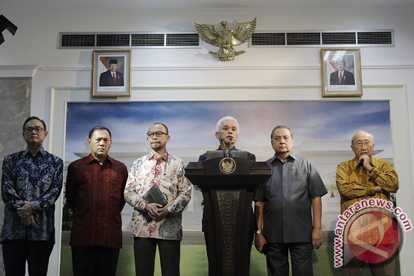 Pemerintah keluarkan empat paket kebijakan ekonomi Pemerintah keluarkan empat paket kebijakan ekonomi