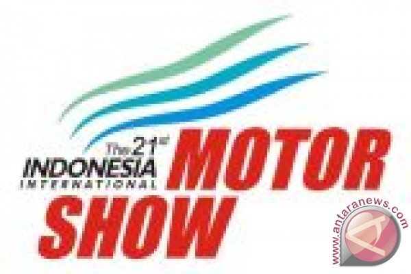 Progress of Commercial Vehicles at Indonesia International Motor Show (IIMS) 2013 Progress of Commercial Vehicles at Indonesia International Motor Show (IIMS) 2013