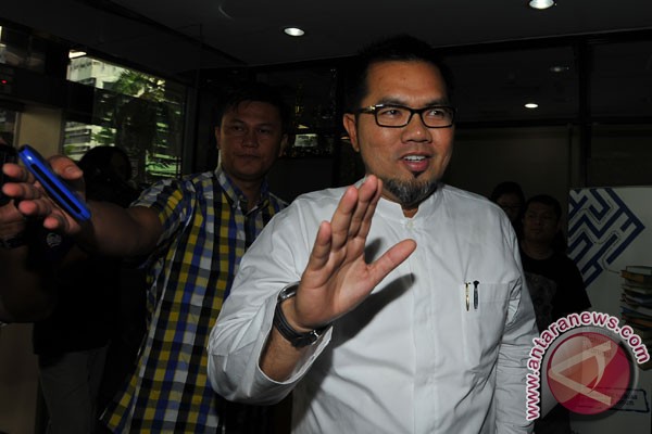 KPK periksa Bupati Empat Lawang KPK periksa Bupati Empat Lawang