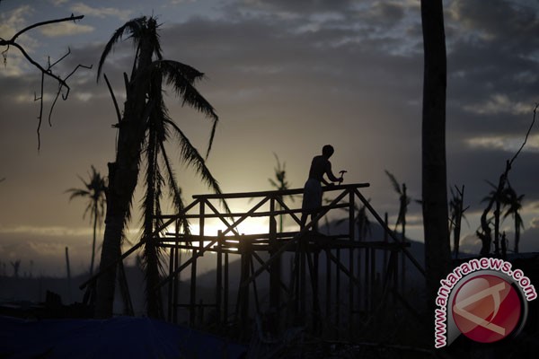 Korban tewas akibat Topan Haiyan Filipina naik jadi 5.209 Korban tewas akibat Topan Haiyan Filipina naik jadi 5.209