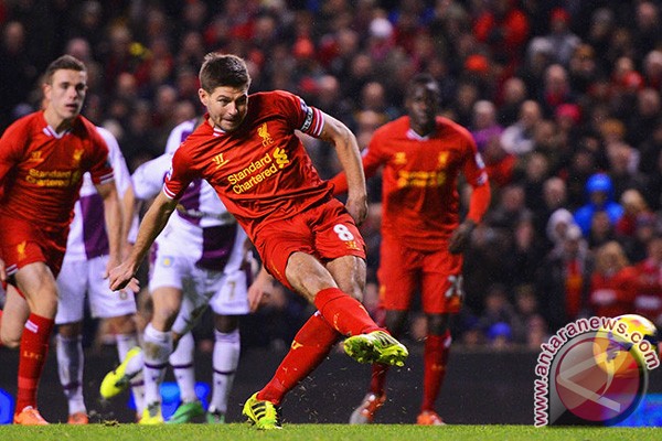 Liverpool tertinggal 0-1 di babak pertama