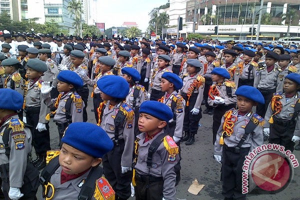 Polisi cilik ramaikan Gerakan Nasional Keselamatan Berlalu Lintas Polisi cilik ramaikan Gerakan Nasional Keselamatan Berlalu Lintas