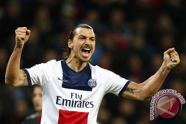 Zlatan Ibrahimovic bakal jadi asisten Jose Mourinho di MU