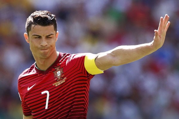 Cristiano Ronaldo pimpin skuad Portugal di Piala Eropa 2016 Cristiano Ronaldo pimpin skuad Portugal di Piala Eropa 2016