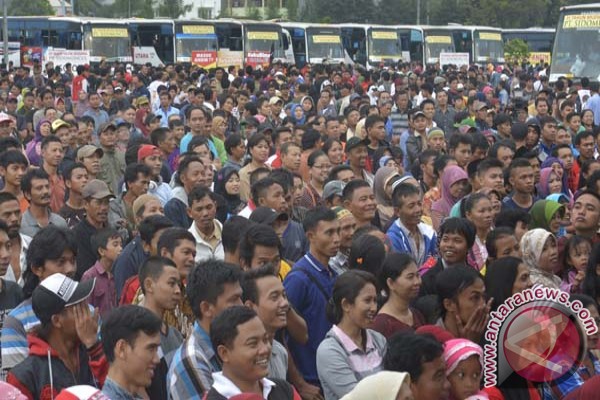 Setiap habis Lebaran, Jakarta diserbu 50 pendatang baru