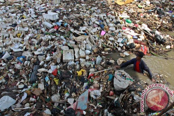 Wali Kota Bekasi: selesaikan konflik Bantargebang Wali Kota Bekasi: selesaikan konflik Bantargebang