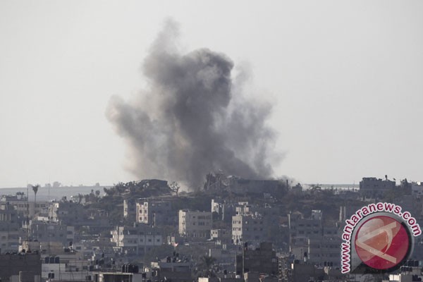 Serangan udara Israel hancurkan gedung-gedung Gaza