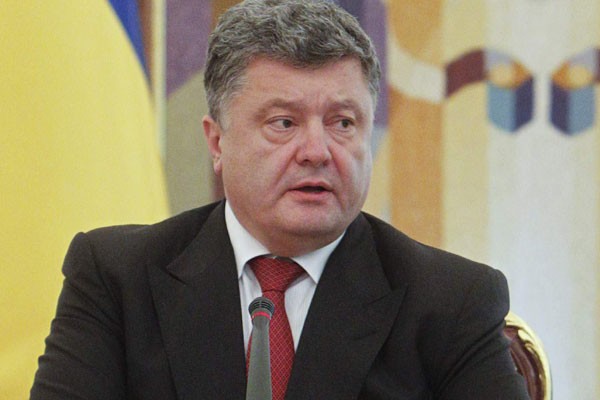 Poroshenko katakan rencana gencatan senjata Ukraina ditandatangani Jumat