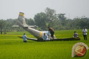 Pesawat latih jatuh di Sukoharjo