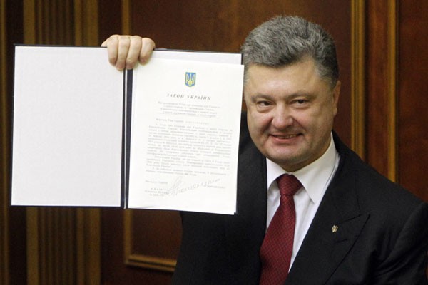 Ukraina ratifikasi pakta Uni Eropa