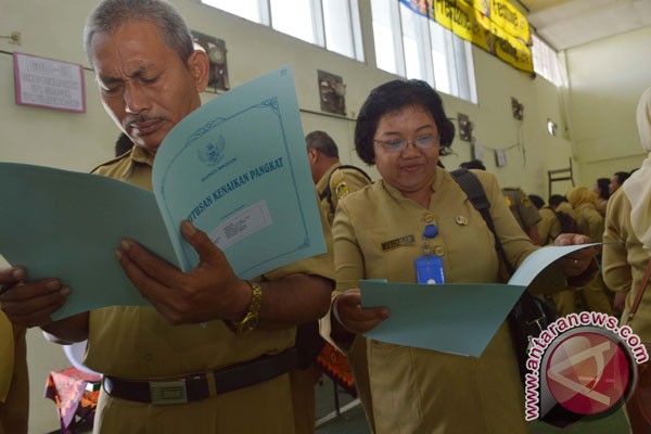 Hasil gambar untuk guru naik pangkat