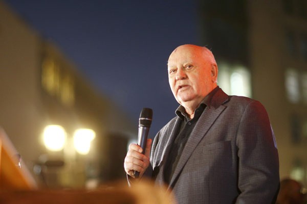 Gorbachev peringatkan Eropa ancaman perang terkait Rusia