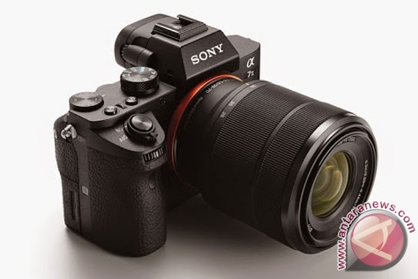 Sony rilis kamera a7II berharga di atas Rp20 juta