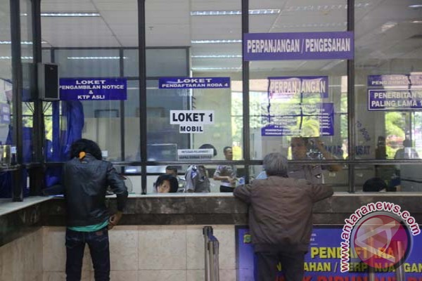 Survei: kinerja birokrasi pelayanan publik membaik