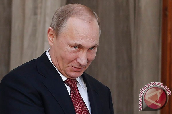 Putin jago di medan perang, babak belur dihantam kurs