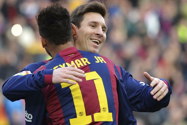 Barcelona raih trofi Copa del Rey Barcelona raih trofi Copa del Rey